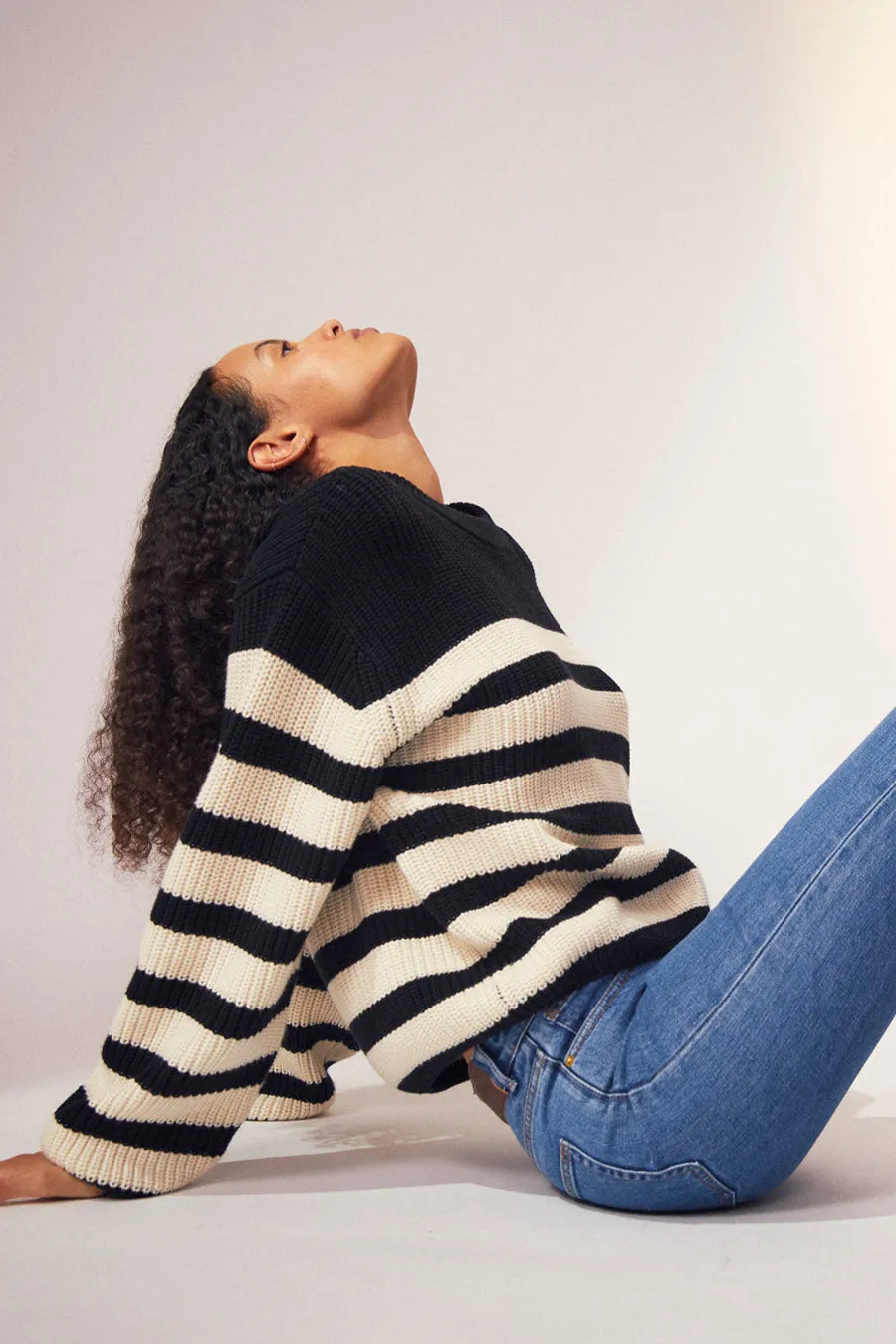 AUBRY SWEATER - BLACK STRIPED