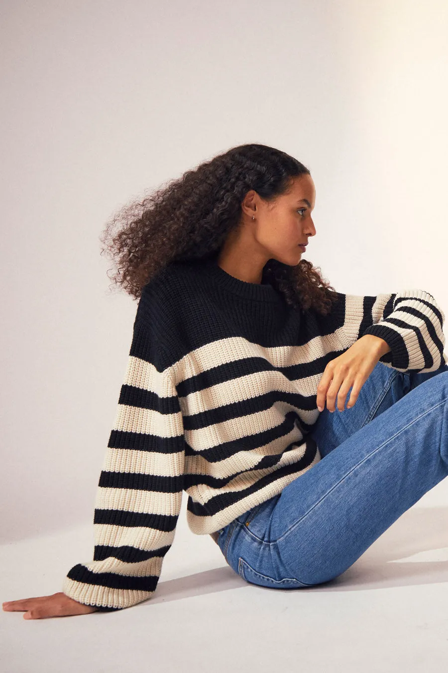 AUBRY SWEATER - BLACK STRIPED